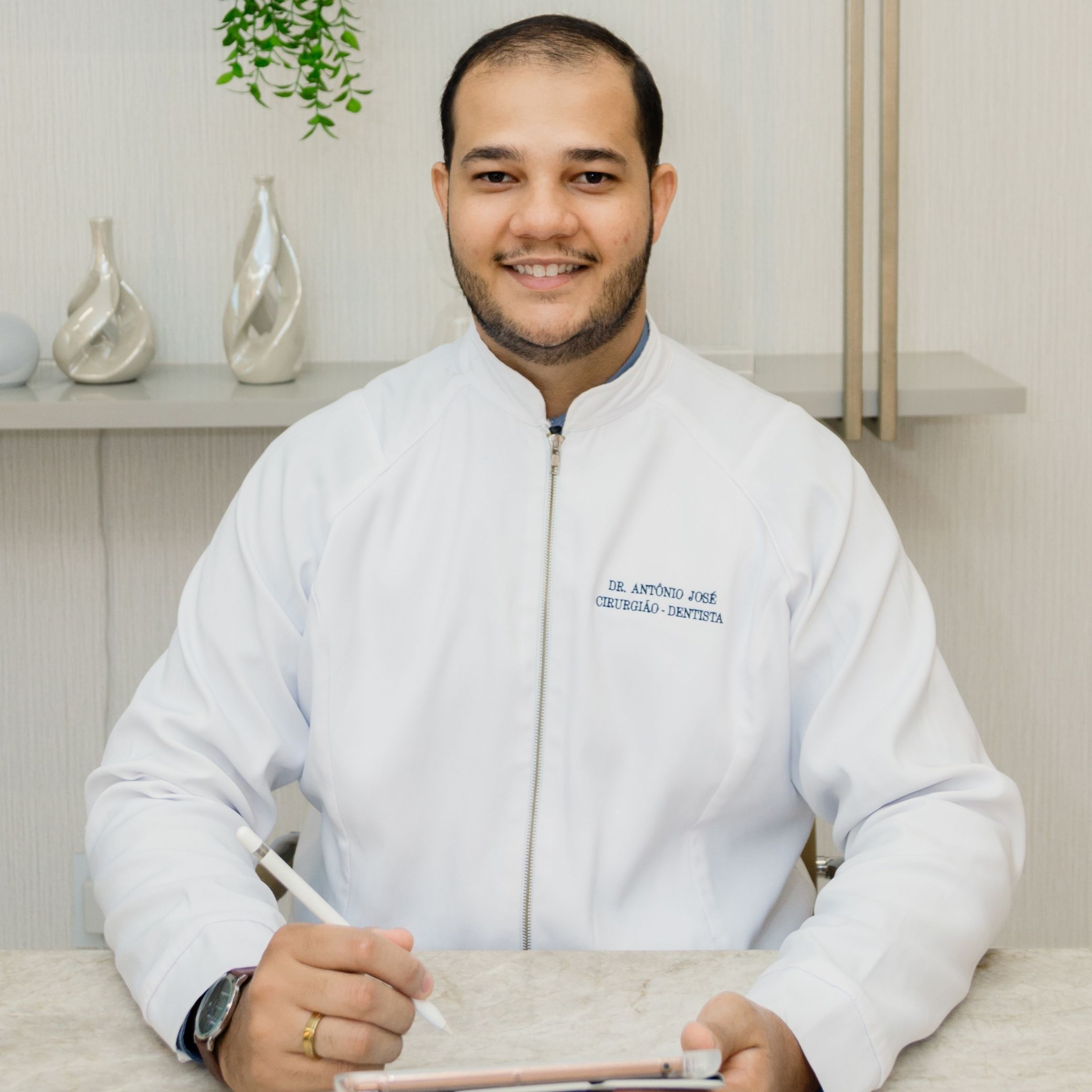 Dr. Antônio José